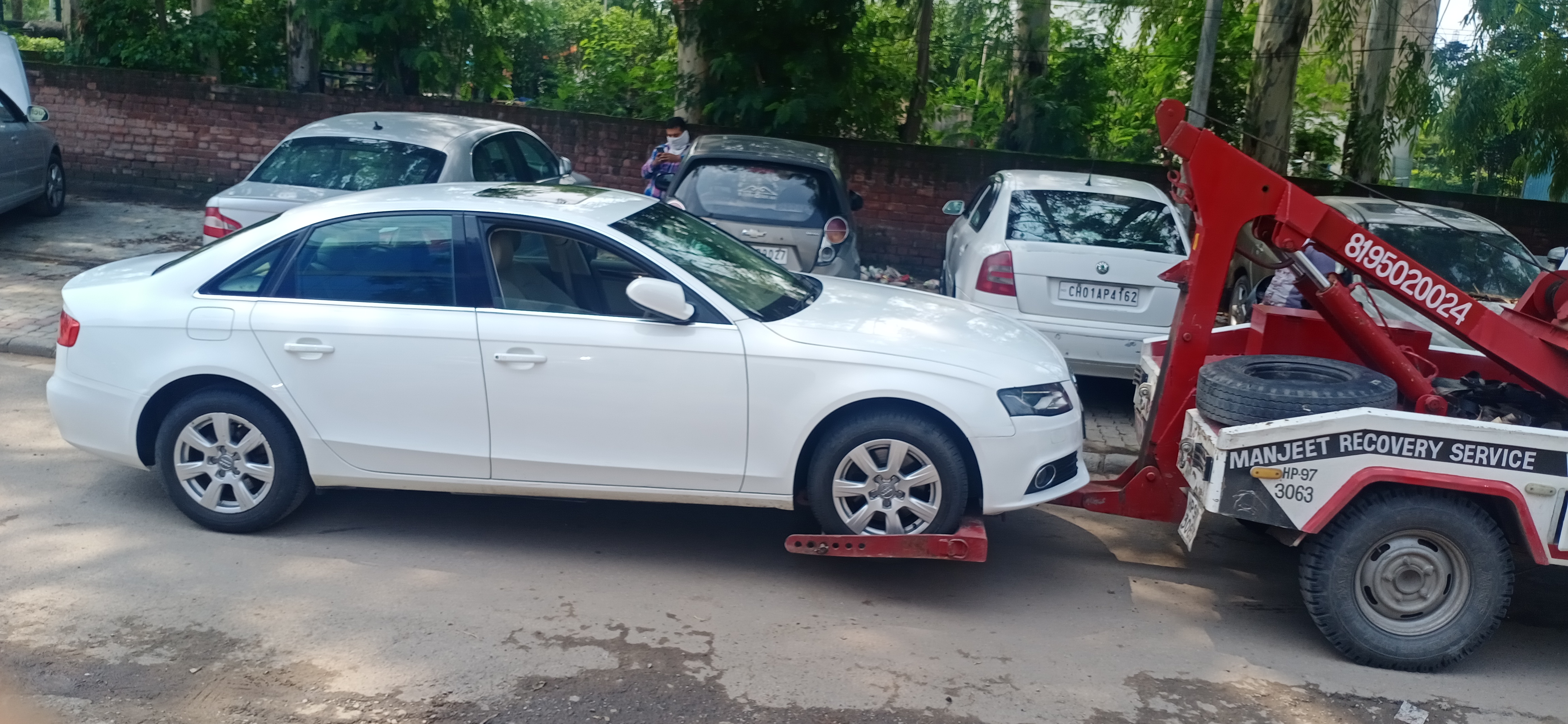Car Breakdown Service In Kharar  | Manjeet Towing Services | Best Car Breakdown Service In Kharar, 7 Top Car Breakdown Service In Kharar, 24 Hour Car Breakdown Service In Kharar, Car Breakdown Service near me, Car Breakdown Service  - GL80358